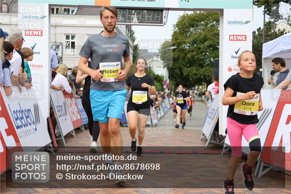 31.08.2025 - 21. Blankeneser Heldenlauf Strokosch-Dieckow http://msf.ph/oto/8678698 31.08.2025 10:26:05 Ziel 2736, 2777, 2342, 2671, 2193, 2447, 2119, 2118 meine-sportfotos.de