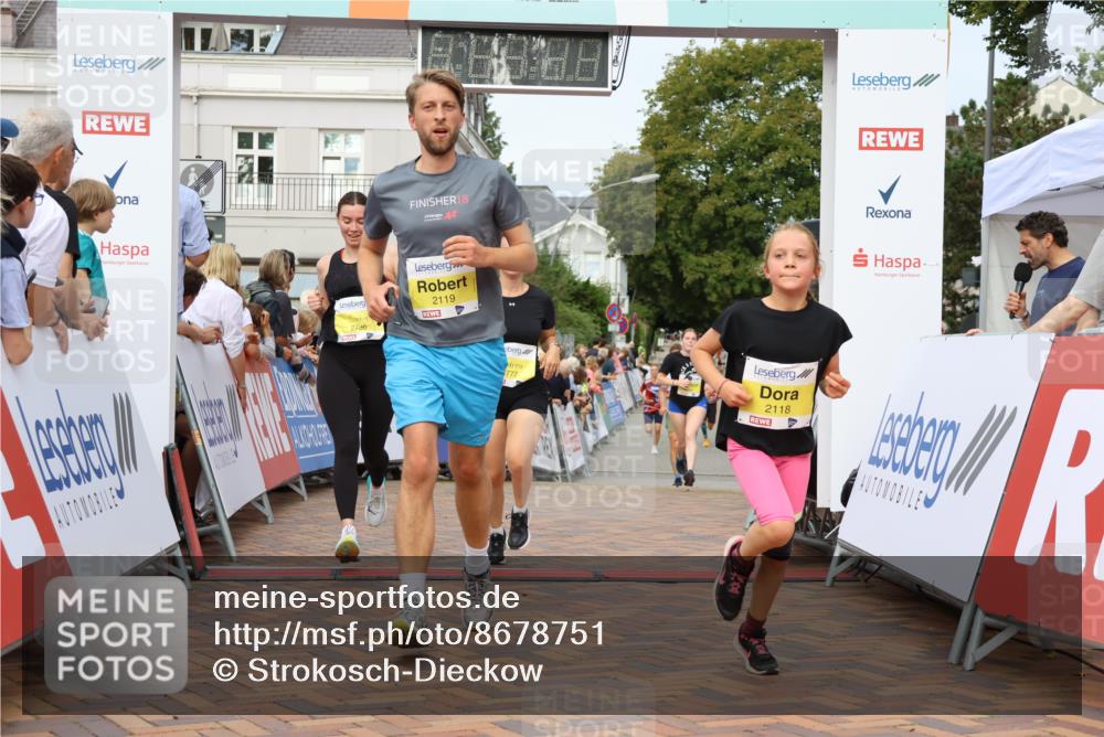 31.08.2025 - 21. Blankeneser Heldenlauf Strokosch-Dieckow http://msf.ph/oto/8678751 31.08.2025 10:26:05 Ziel 2736, 2777, 2342, 2671, 2193, 2447, 2119, 2118 meine-sportfotos.de