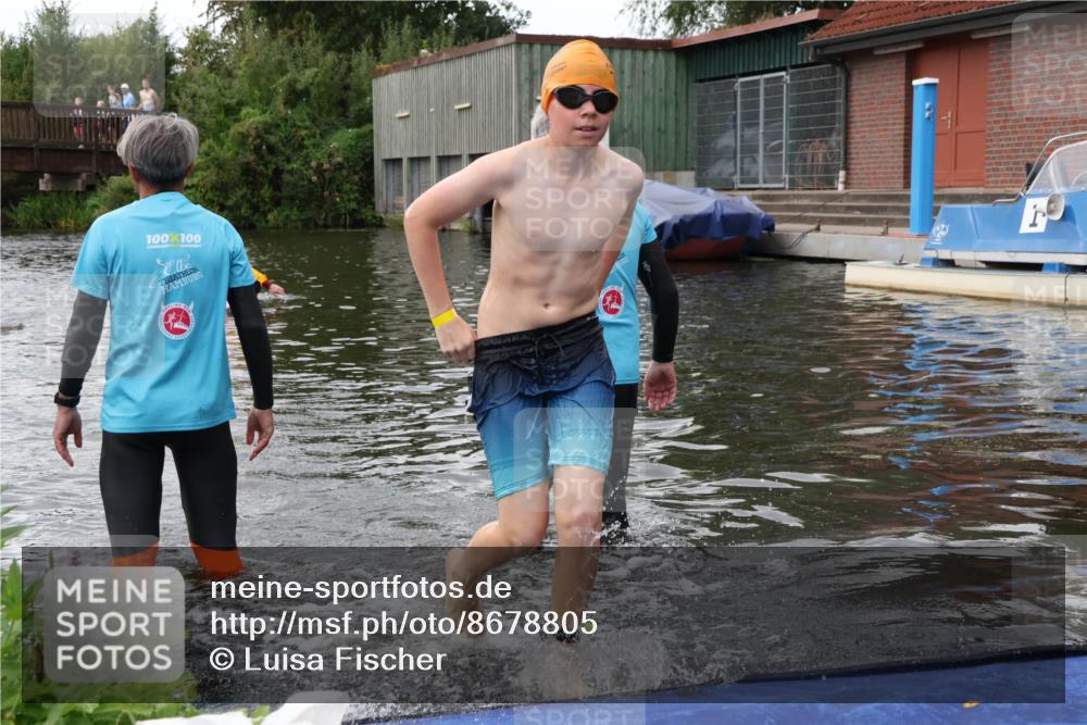 31.08.2025 - Elbe Triathlon Hamburg Luisa Fischer http://msf.ph/oto/8678805 31.08.2025 12:25:34 Schwimmen 1638 meine-sportfotos.de