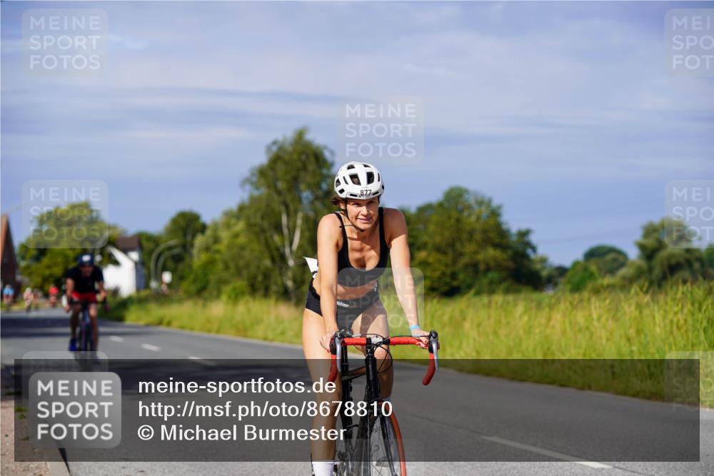 31.08.2025 - Elbe Triathlon Hamburg Michael Burmester http://msf.ph/oto/8678810 31.08.2025 10:36:27 Radfahren 681, 877, 1007, 1012 meine-sportfotos.de