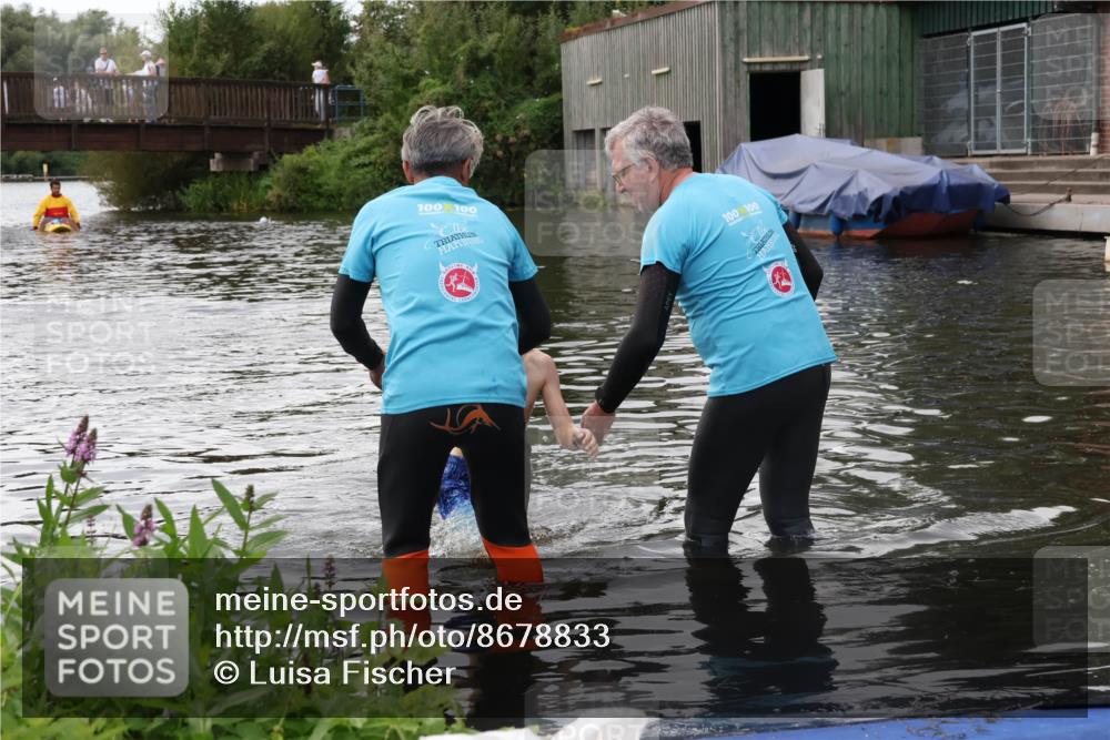 31.08.2025 - Elbe Triathlon Hamburg Luisa Fischer http://msf.ph/oto/8678833 31.08.2025 12:28:50 Schwimmen 1636 meine-sportfotos.de