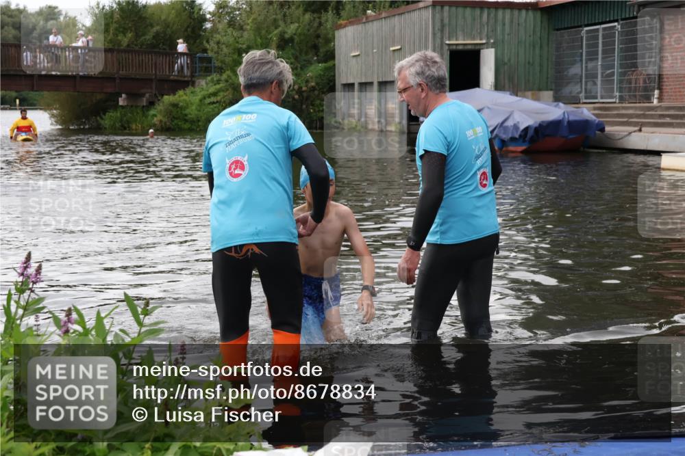 31.08.2025 - Elbe Triathlon Hamburg Luisa Fischer http://msf.ph/oto/8678834 31.08.2025 12:28:50 Schwimmen 1636 meine-sportfotos.de