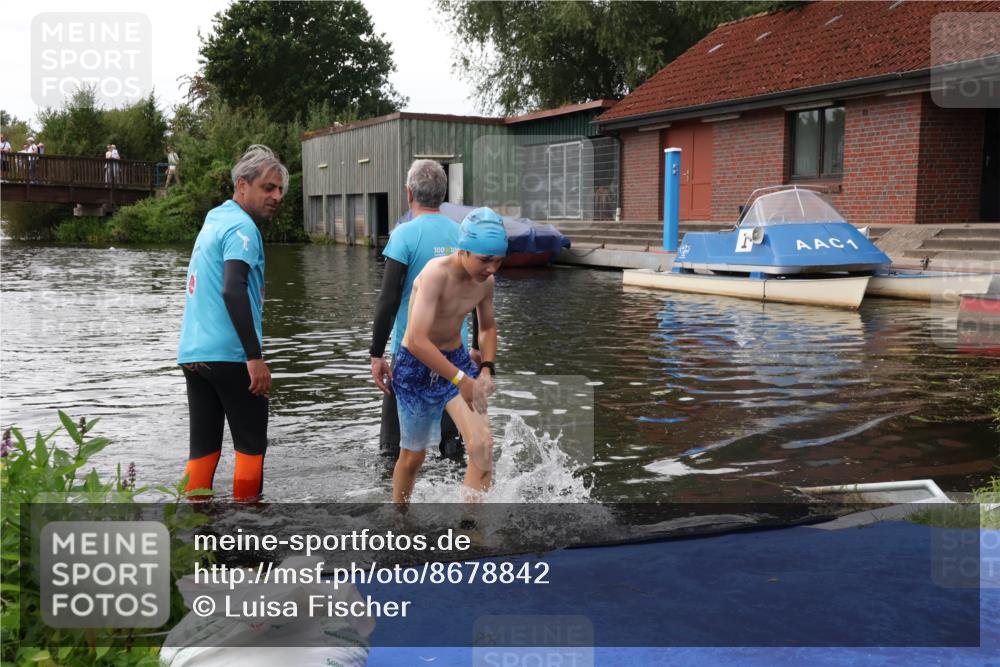 31.08.2025 - Elbe Triathlon Hamburg Luisa Fischer http://msf.ph/oto/8678842 31.08.2025 12:28:51 Schwimmen 1636 meine-sportfotos.de