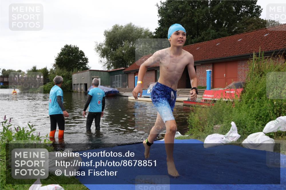 31.08.2025 - Elbe Triathlon Hamburg Luisa Fischer http://msf.ph/oto/8678851 31.08.2025 12:28:53 Schwimmen 1636 meine-sportfotos.de