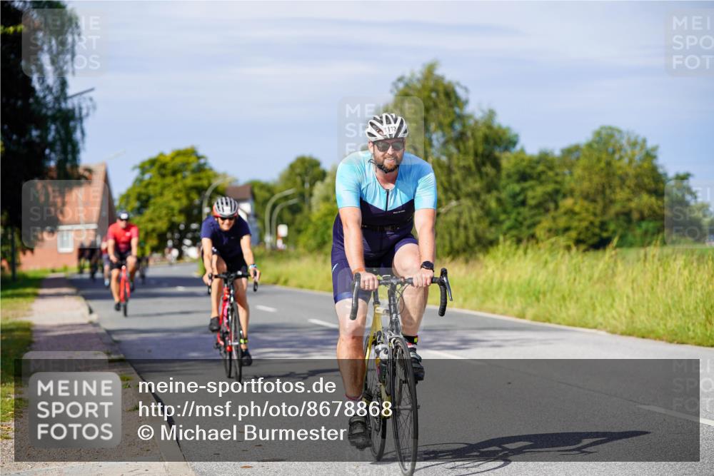 31.08.2025 - Elbe Triathlon Hamburg Michael Burmester http://msf.ph/oto/8678868 31.08.2025 10:36:42 Radfahren 920, 1024, 1042, 1113, 1124, 1135, 1137, 1222 meine-sportfotos.de
