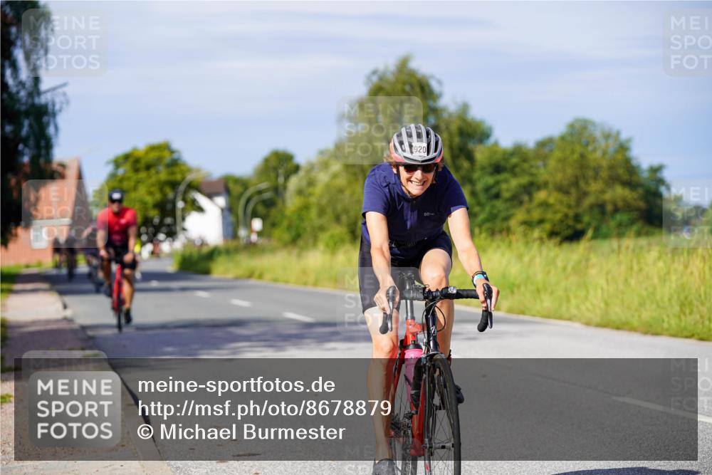 31.08.2025 - Elbe Triathlon Hamburg Michael Burmester http://msf.ph/oto/8678879 31.08.2025 10:36:43 Radfahren 920, 998, 1024, 1067, 1113, 1124, 1135, 1137, 1222 meine-sportfotos.de
