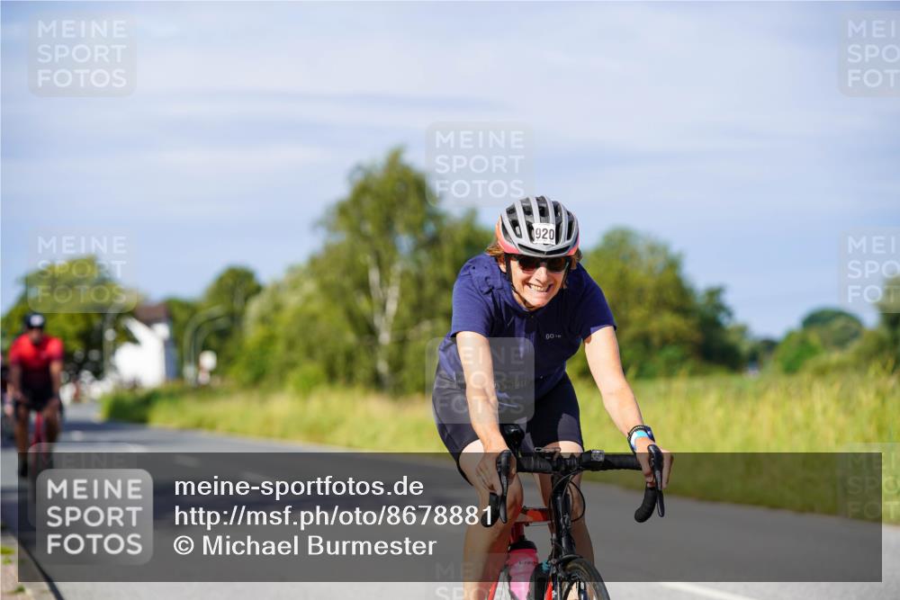 31.08.2025 - Elbe Triathlon Hamburg Michael Burmester http://msf.ph/oto/8678881 31.08.2025 10:36:43 Radfahren 920, 998, 1024, 1067, 1113, 1124, 1135, 1137, 1222 meine-sportfotos.de