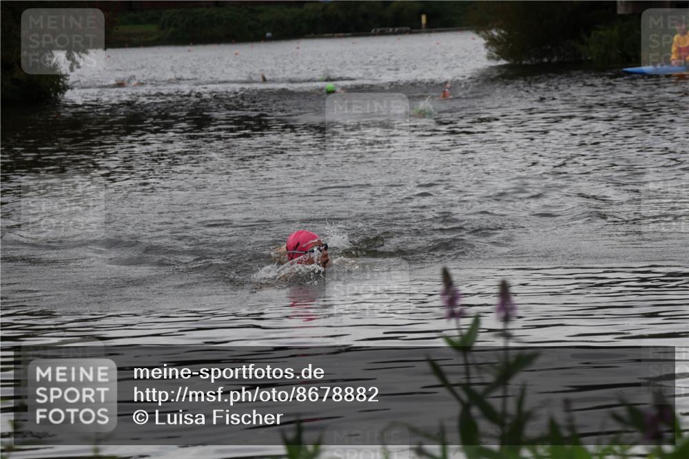 31.08.2025 - Elbe Triathlon Hamburg Luisa Fischer http://msf.ph/oto/8678882 31.08.2025 12:33:02 Schwimmen 1697 meine-sportfotos.de