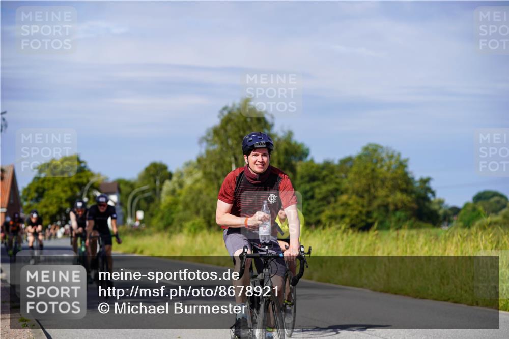 31.08.2025 - Elbe Triathlon Hamburg Michael Burmester http://msf.ph/oto/8678921 31.08.2025 10:36:49 Radfahren 963, 983, 998, 1056, 1067, 1124, 1135, 1137, 1178 meine-sportfotos.de