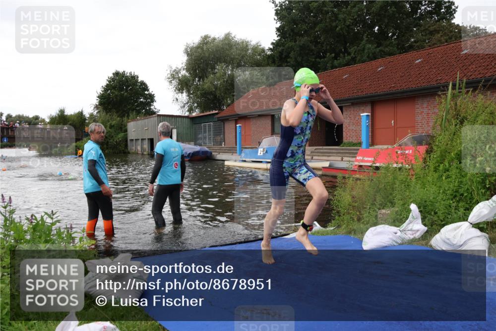 31.08.2025 - Elbe Triathlon Hamburg Luisa Fischer http://msf.ph/oto/8678951 31.08.2025 12:33:51 Schwimmen 1689 meine-sportfotos.de