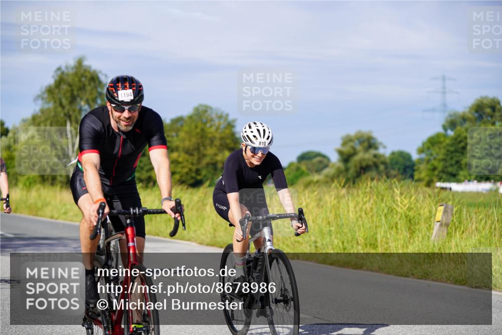 31.08.2025 - Elbe Triathlon Hamburg Michael Burmester http://msf.ph/oto/8678986 31.08.2025 10:37:03 Radfahren 796, 810, 814, 816, 939, 1030, 1085, 1194, 1207, 1304 meine-sportfotos.de