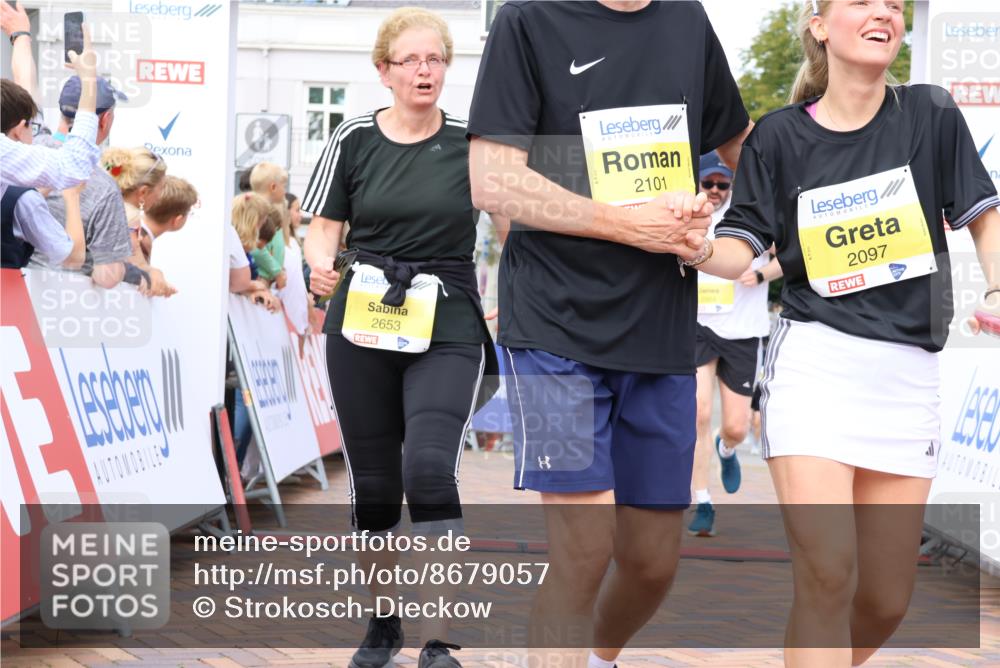 31.08.2025 - 21. Blankeneser Heldenlauf Strokosch-Dieckow http://msf.ph/oto/8679057 31.08.2025 10:31:29 Ziel 2664, 2740, 2406, 2776, 2097, 2649, 2101, 2647, 2653, 2274 meine-sportfotos.de