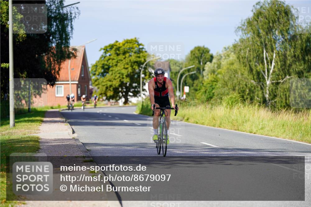 31.08.2025 - Elbe Triathlon Hamburg Michael Burmester http://msf.ph/oto/8679097 31.08.2025 10:37:29 Radfahren 974 meine-sportfotos.de