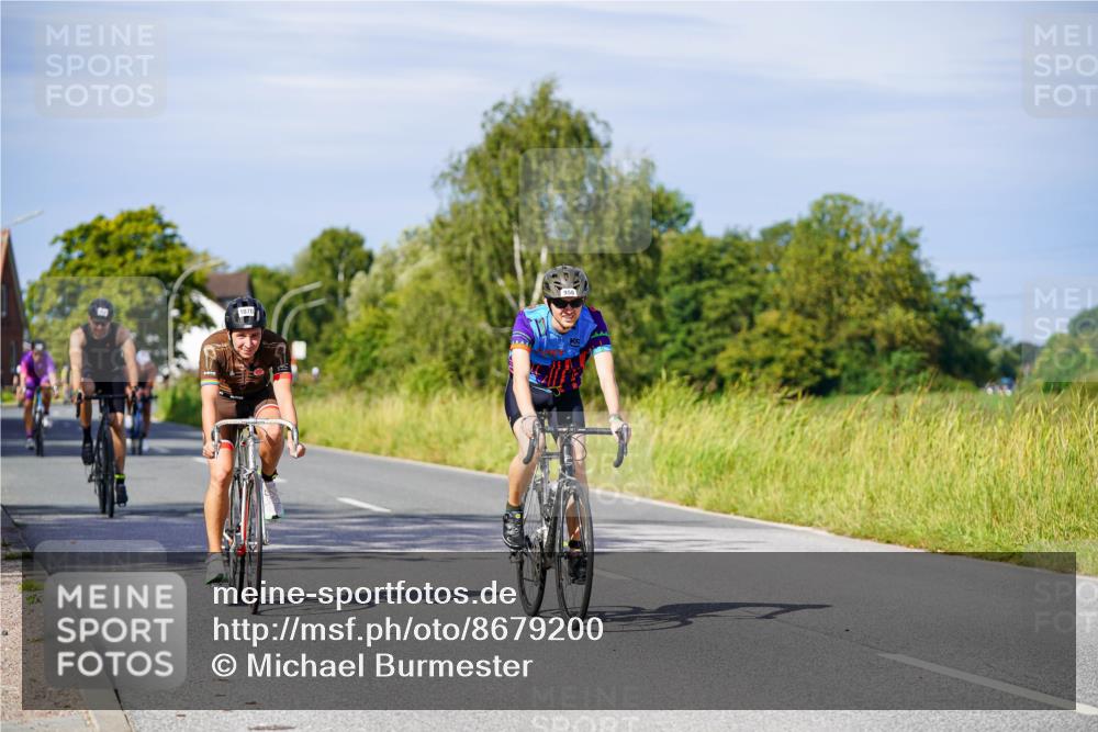 31.08.2025 - Elbe Triathlon Hamburg Michael Burmester http://msf.ph/oto/8679200 31.08.2025 10:38:00 Radfahren 950, 1051, 1070, 1088, 1166, 1315 meine-sportfotos.de