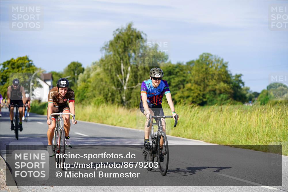 31.08.2025 - Elbe Triathlon Hamburg Michael Burmester http://msf.ph/oto/8679203 31.08.2025 10:38:00 Radfahren 950, 1051, 1070, 1088, 1166, 1315 meine-sportfotos.de