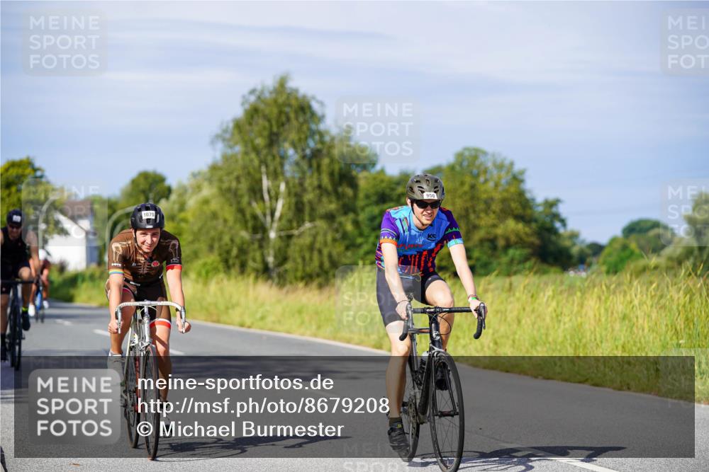 31.08.2025 - Elbe Triathlon Hamburg Michael Burmester http://msf.ph/oto/8679208 31.08.2025 10:38:00 Radfahren 950, 1051, 1070, 1088, 1166, 1315 meine-sportfotos.de