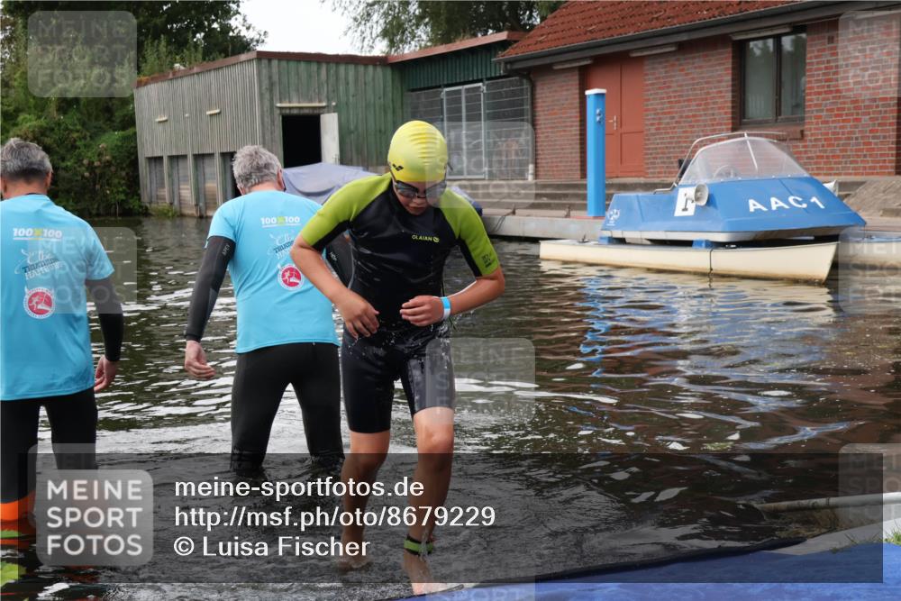 31.08.2025 - Elbe Triathlon Hamburg Luisa Fischer http://msf.ph/oto/8679229 31.08.2025 12:36:36 Schwimmen 1682 meine-sportfotos.de