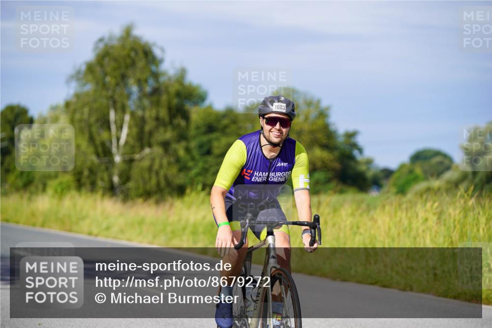 31.08.2025 - Elbe Triathlon Hamburg Michael Burmester http://msf.ph/oto/8679272 31.08.2025 10:38:13 Radfahren 824, 832, 879, 1016, 1047, 1048, 1083, 1152 meine-sportfotos.de