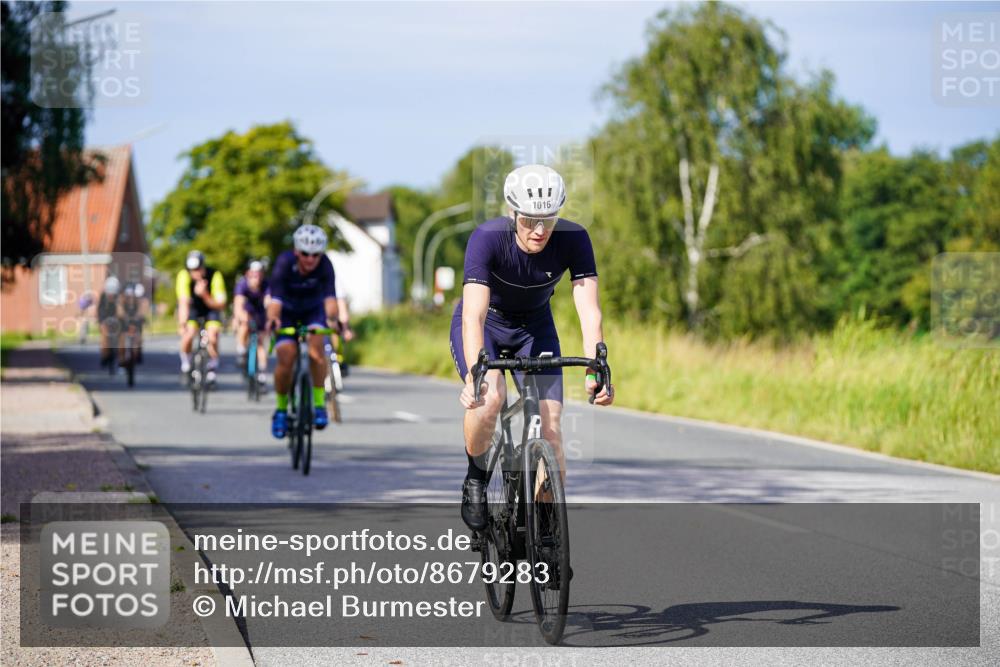 31.08.2025 - Elbe Triathlon Hamburg Michael Burmester http://msf.ph/oto/8679283 31.08.2025 10:38:14 Radfahren 824, 832, 844, 1016, 1047, 1048, 1083, 1152 meine-sportfotos.de