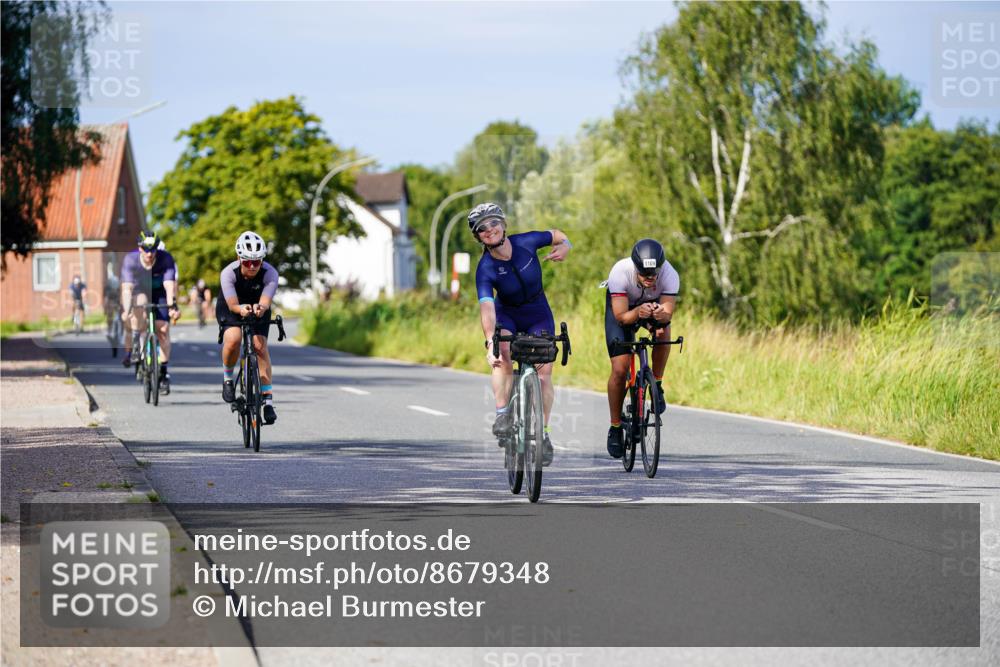 31.08.2025 - Elbe Triathlon Hamburg Michael Burmester http://msf.ph/oto/8679348 31.08.2025 10:38:28 Radfahren 783, 790, 795, 942, 971, 1077, 1106, 1109 meine-sportfotos.de