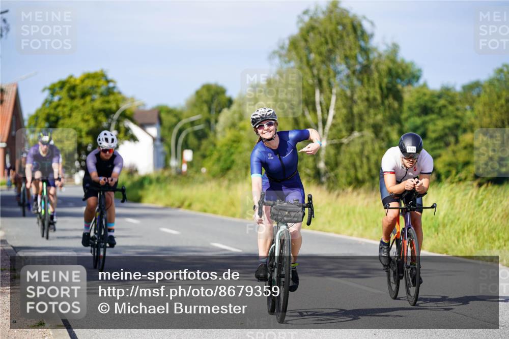 31.08.2025 - Elbe Triathlon Hamburg Michael Burmester http://msf.ph/oto/8679359 31.08.2025 10:38:29 Radfahren 783, 790, 795, 899, 942, 971, 1077, 1106, 1109 meine-sportfotos.de