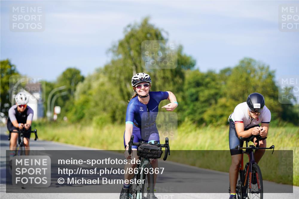 31.08.2025 - Elbe Triathlon Hamburg Michael Burmester http://msf.ph/oto/8679367 31.08.2025 10:38:29 Radfahren 783, 790, 795, 899, 942, 971, 1077, 1106, 1109 meine-sportfotos.de