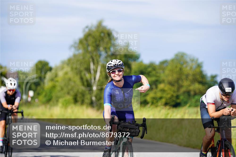 31.08.2025 - Elbe Triathlon Hamburg Michael Burmester http://msf.ph/oto/8679372 31.08.2025 10:38:29 Radfahren 783, 790, 795, 899, 942, 971, 1077, 1106, 1109 meine-sportfotos.de