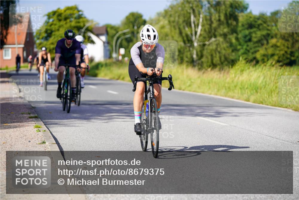 31.08.2025 - Elbe Triathlon Hamburg Michael Burmester http://msf.ph/oto/8679375 31.08.2025 10:38:30 Radfahren 783, 790, 795, 899, 971, 1077, 1109 meine-sportfotos.de