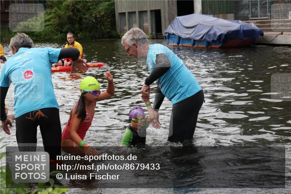 31.08.2025 - Elbe Triathlon Hamburg Luisa Fischer http://msf.ph/oto/8679433 31.08.2025 12:47:45 Schwimmen 1700, 1702, 1708, 1716, 1717, 1718 meine-sportfotos.de