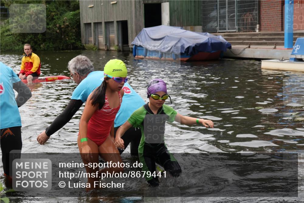 31.08.2025 - Elbe Triathlon Hamburg Luisa Fischer http://msf.ph/oto/8679441 31.08.2025 12:47:47 Schwimmen 1700, 1702, 1708, 1710, 1716, 1717, 1719 meine-sportfotos.de