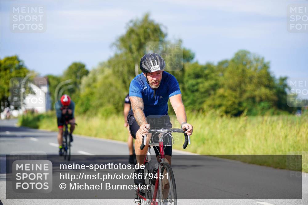 31.08.2025 - Elbe Triathlon Hamburg Michael Burmester http://msf.ph/oto/8679451 31.08.2025 10:38:41 Radfahren 634, 771, 972, 1201, 1274, 1291 meine-sportfotos.de