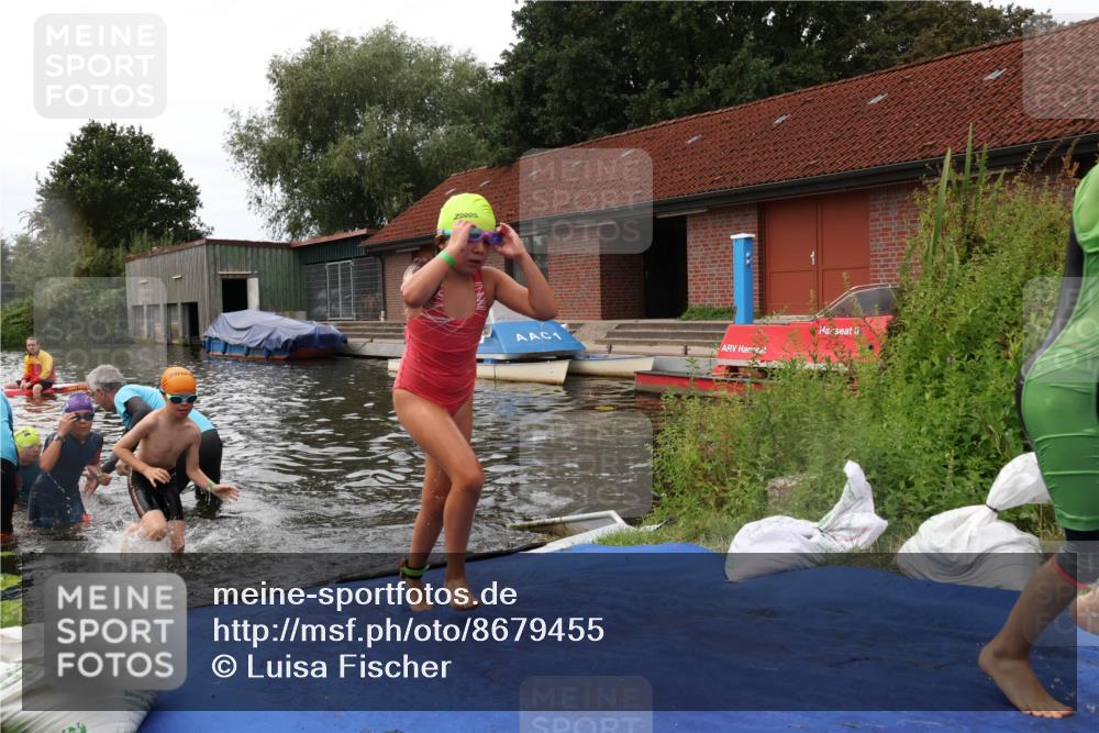 31.08.2025 - Elbe Triathlon Hamburg Luisa Fischer http://msf.ph/oto/8679455 31.08.2025 12:47:49 Schwimmen 1700, 1702, 1708, 1710, 1716, 1717, 1719 meine-sportfotos.de
