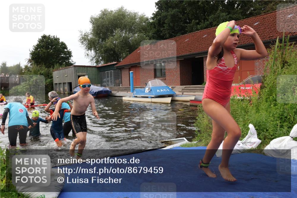 31.08.2025 - Elbe Triathlon Hamburg Luisa Fischer http://msf.ph/oto/8679459 31.08.2025 12:47:50 Schwimmen 1700, 1702, 1708, 1710, 1716, 1717, 1719 meine-sportfotos.de