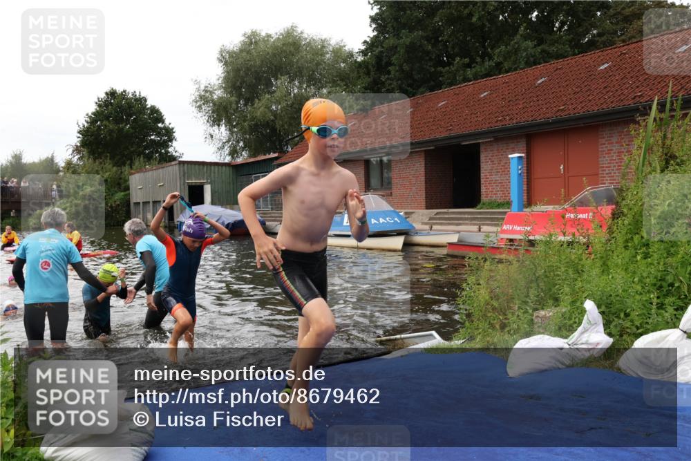 31.08.2025 - Elbe Triathlon Hamburg Luisa Fischer http://msf.ph/oto/8679462 31.08.2025 12:47:51 Schwimmen 1700, 1702, 1708, 1710, 1716, 1717, 1719 meine-sportfotos.de