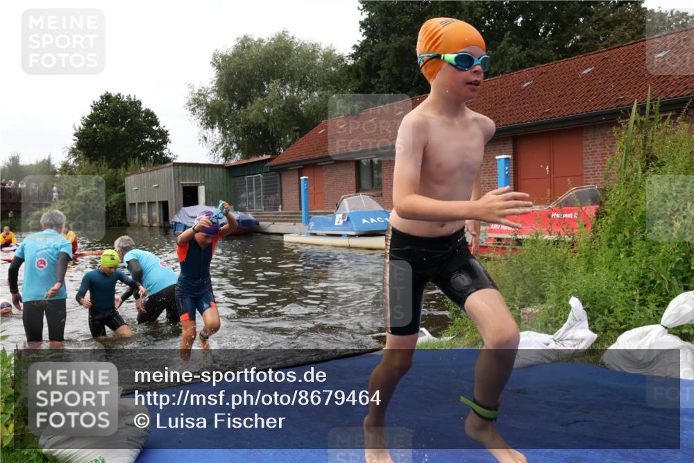 31.08.2025 - Elbe Triathlon Hamburg Luisa Fischer http://msf.ph/oto/8679464 31.08.2025 12:47:51 Schwimmen 1700, 1702, 1708, 1710, 1716, 1717, 1719 meine-sportfotos.de