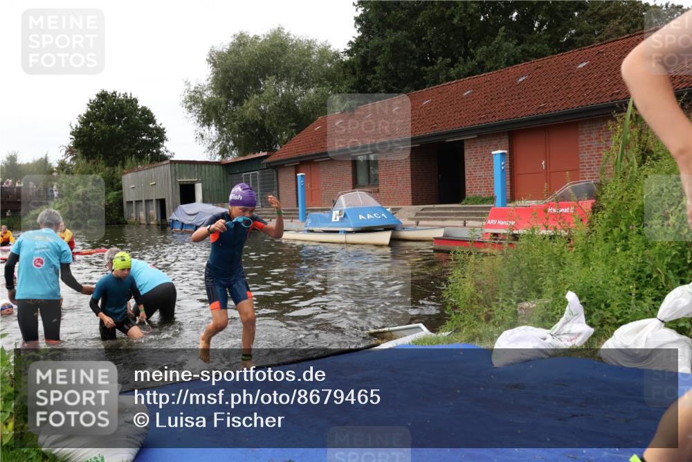 31.08.2025 - Elbe Triathlon Hamburg Luisa Fischer http://msf.ph/oto/8679465 31.08.2025 12:47:51 Schwimmen 1700, 1702, 1708, 1710, 1716, 1717, 1719 meine-sportfotos.de