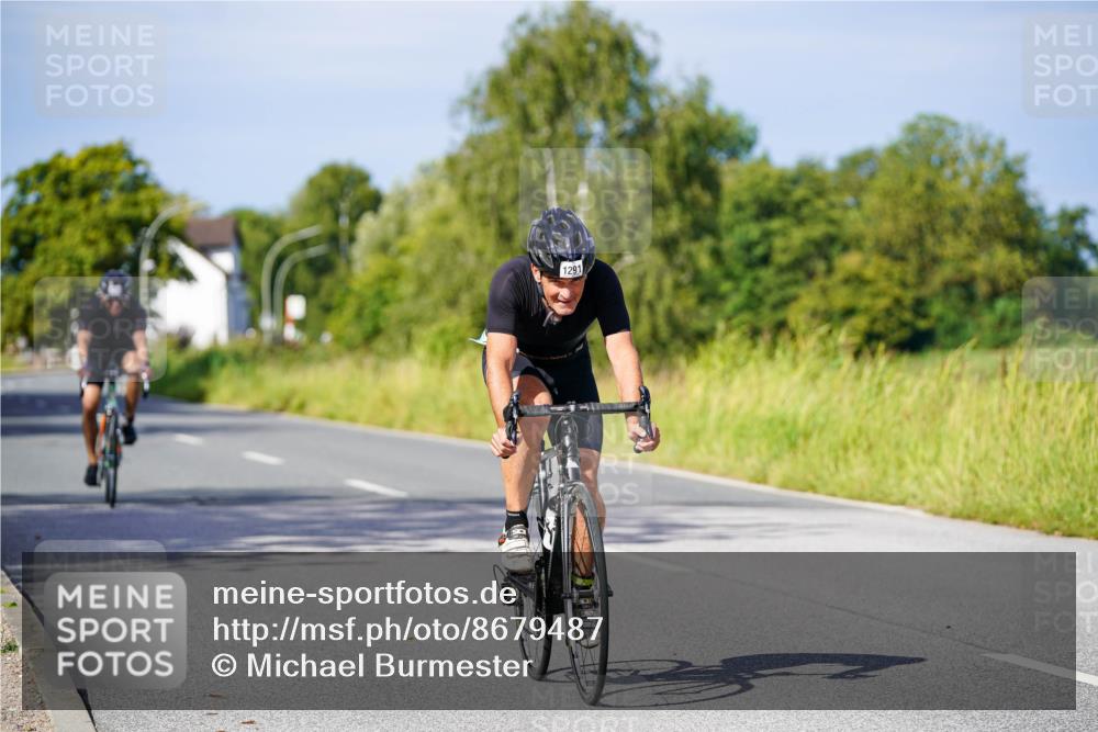 31.08.2025 - Elbe Triathlon Hamburg Michael Burmester http://msf.ph/oto/8679487 31.08.2025 10:38:48 Radfahren 634, 1093, 1291 meine-sportfotos.de