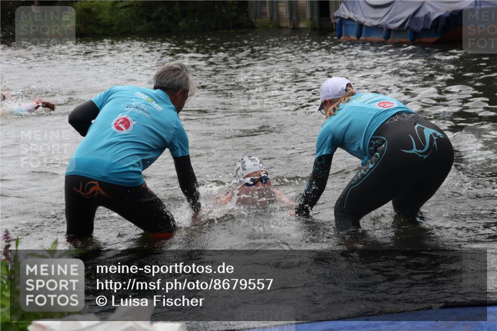 31.08.2025 - Elbe Triathlon Hamburg Luisa Fischer http://msf.ph/oto/8679557 31.08.2025 14:02:48 Schwimmen 133, 137, 160 meine-sportfotos.de