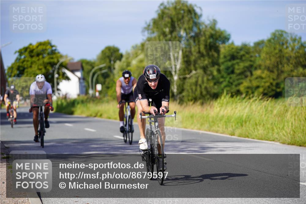 31.08.2025 - Elbe Triathlon Hamburg Michael Burmester http://msf.ph/oto/8679597 31.08.2025 10:39:21 Radfahren 1031, 1065, 1092, 1278 meine-sportfotos.de