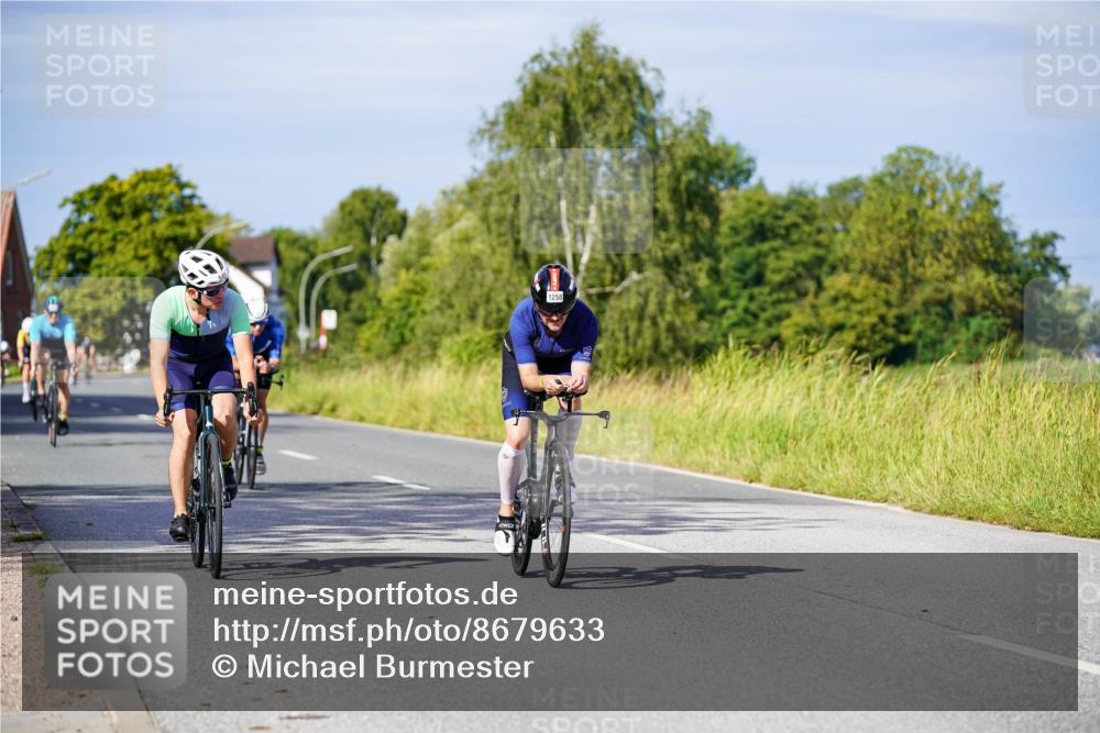31.08.2025 - Elbe Triathlon Hamburg Michael Burmester http://msf.ph/oto/8679633 31.08.2025 10:39:29 Radfahren 836, 945, 1037, 1107, 1258, 1265 meine-sportfotos.de