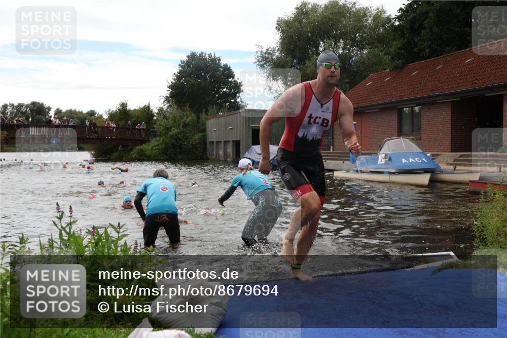 31.08.2025 - Elbe Triathlon Hamburg Luisa Fischer http://msf.ph/oto/8679694 31.08.2025 14:03:55 Schwimmen 131, 139, 147, 157, 163 meine-sportfotos.de