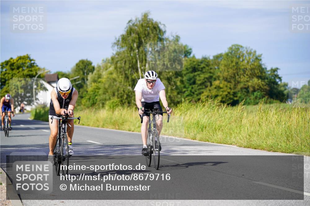 31.08.2025 - Elbe Triathlon Hamburg Michael Burmester http://msf.ph/oto/8679716 31.08.2025 10:39:43 Radfahren 762, 937, 961, 964, 1075, 1080, 1091, 1149 meine-sportfotos.de