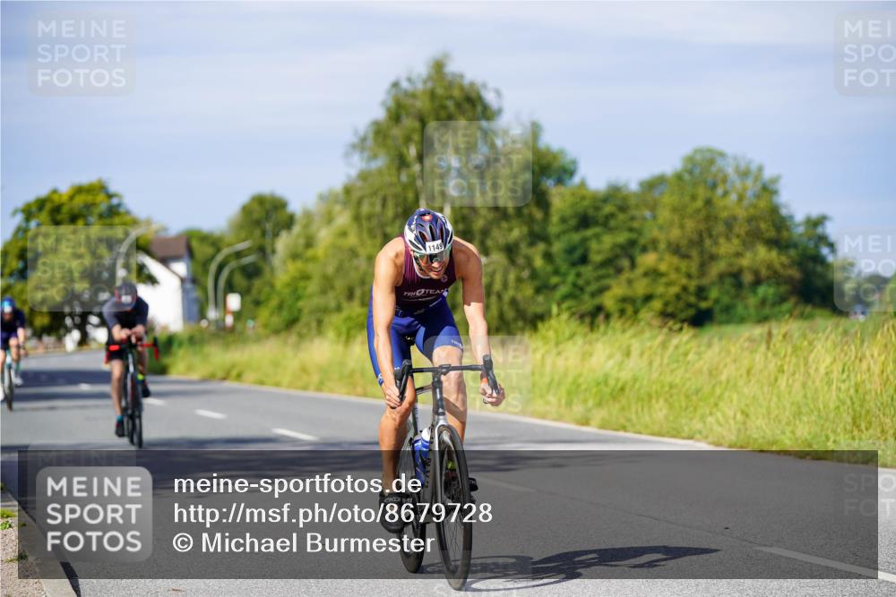 31.08.2025 - Elbe Triathlon Hamburg Michael Burmester http://msf.ph/oto/8679728 31.08.2025 10:39:46 Radfahren 762, 961, 964, 1080, 1149 meine-sportfotos.de