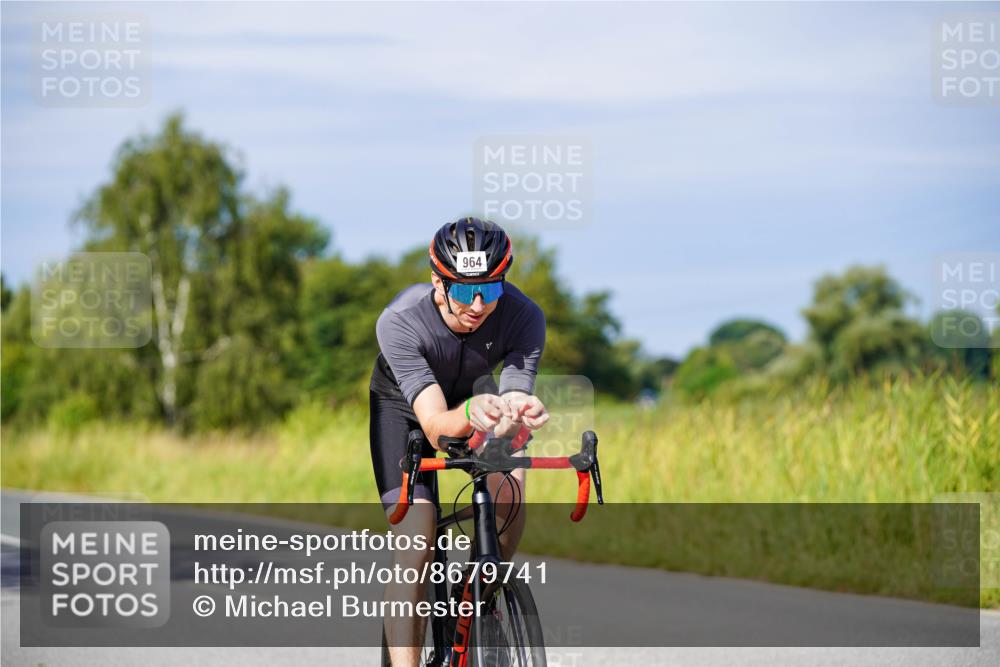 31.08.2025 - Elbe Triathlon Hamburg Michael Burmester http://msf.ph/oto/8679741 31.08.2025 10:39:48 Radfahren 964, 994, 1080, 1145, 1149 meine-sportfotos.de