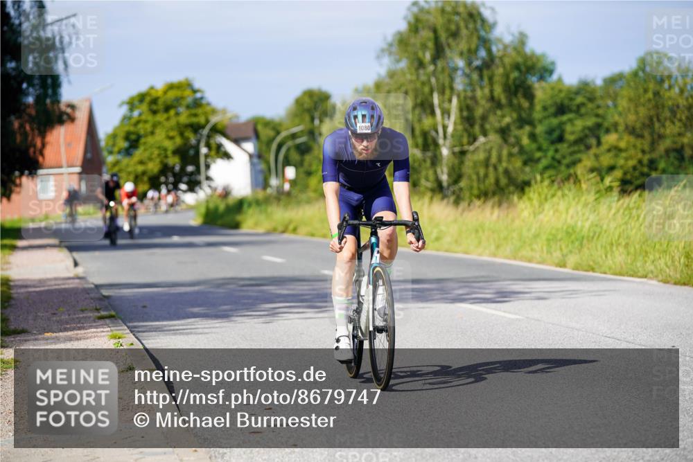 31.08.2025 - Elbe Triathlon Hamburg Michael Burmester http://msf.ph/oto/8679747 31.08.2025 10:39:49 Radfahren 964, 994, 1080, 1145, 1149 meine-sportfotos.de