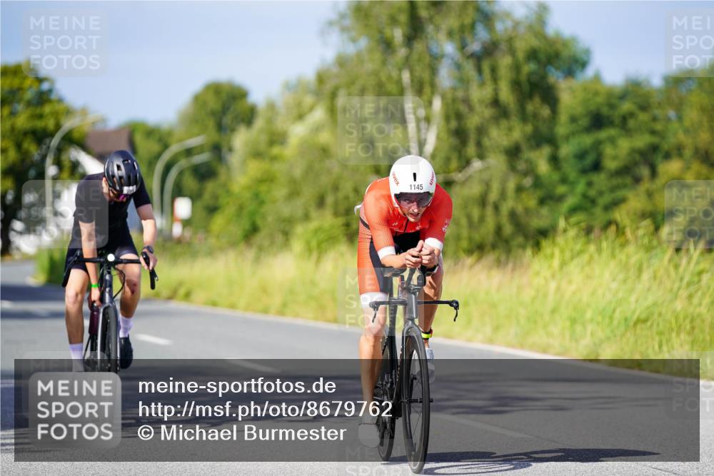 31.08.2025 - Elbe Triathlon Hamburg Michael Burmester http://msf.ph/oto/8679762 31.08.2025 10:39:54 Radfahren 962, 994, 1145 meine-sportfotos.de