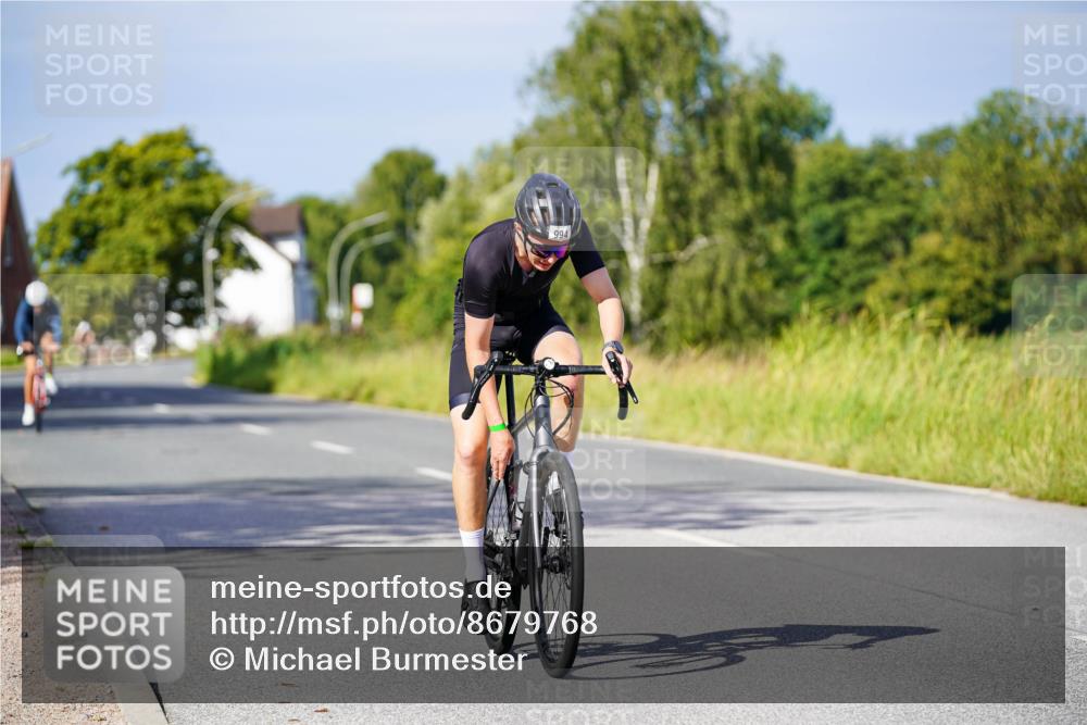 31.08.2025 - Elbe Triathlon Hamburg Michael Burmester http://msf.ph/oto/8679768 31.08.2025 10:39:55 Radfahren 962, 994, 1145, 1158 meine-sportfotos.de