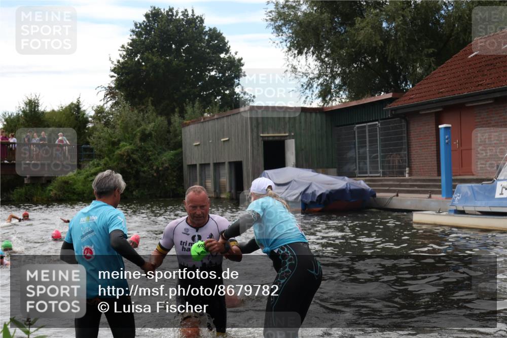 31.08.2025 - Elbe Triathlon Hamburg Luisa Fischer http://msf.ph/oto/8679782 31.08.2025 14:04:13 Schwimmen 144, 151, 162, 164 meine-sportfotos.de