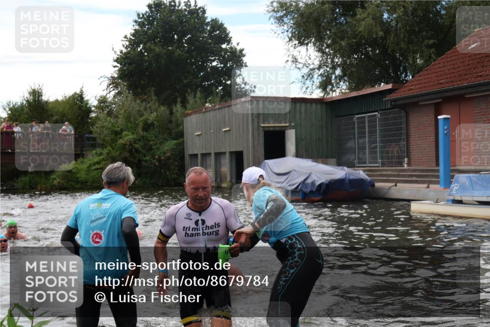 31.08.2025 - Elbe Triathlon Hamburg Luisa Fischer http://msf.ph/oto/8679784 31.08.2025 14:04:13 Schwimmen 144, 151, 162, 164 meine-sportfotos.de