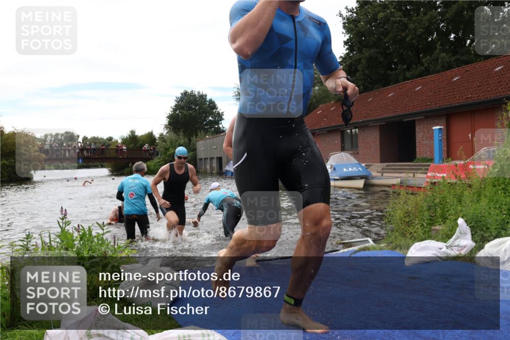 31.08.2025 - Elbe Triathlon Hamburg Luisa Fischer http://msf.ph/oto/8679867 31.08.2025 14:04:36 Schwimmen 123, 124, 125, 129, 132, 141, 150, 152, 155, 161 meine-sportfotos.de